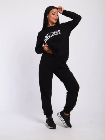 74b28c37-a135-4494-ad7d-5c2fee44ed06